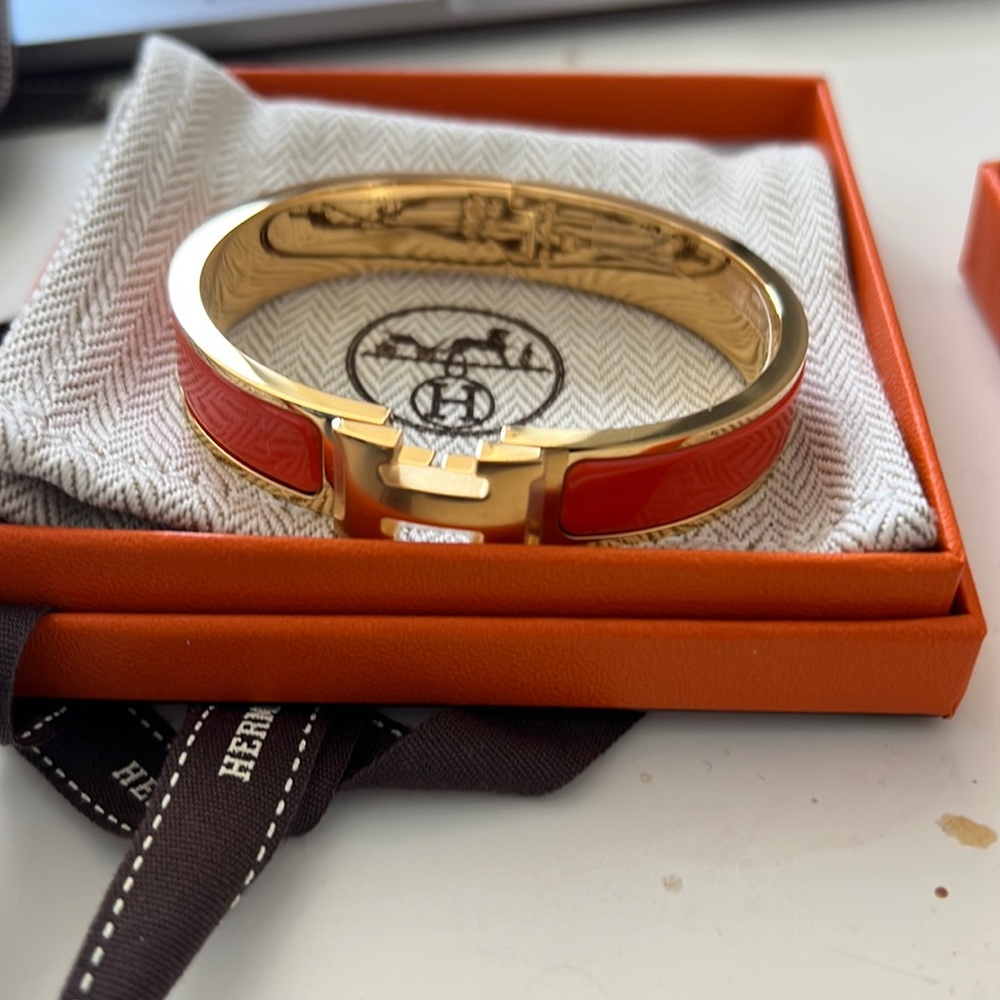 Brand new hermes clic H bracelet